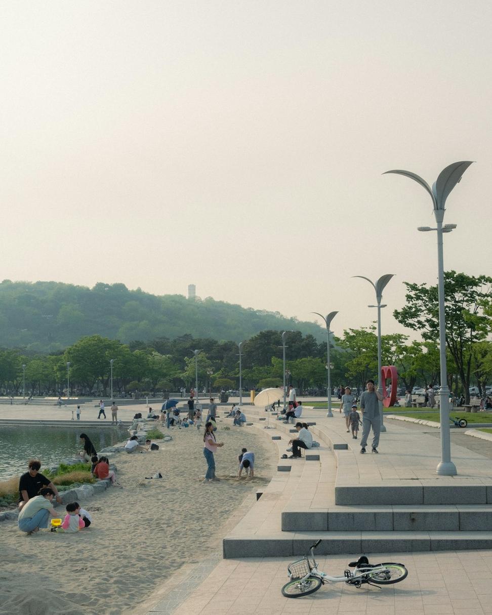 Riverdale Public Space